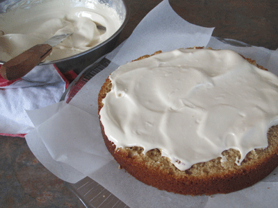 Autumnal-Birthday-Cake-Icin