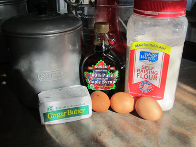 Autumnal-Birthday-Cake-Ingr